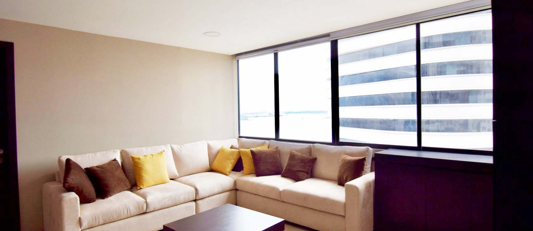 Departamento amoblado en alquiler Bellini , Puerto Santa Ana - Guayaquil GeoBienes - Departamento amoblado en alquiler Bellini , Puerto Santa Ana - Guayaquil - Plusvalia Guayaquil Casas de venta y alquiler Inmobiliaria Ecuador