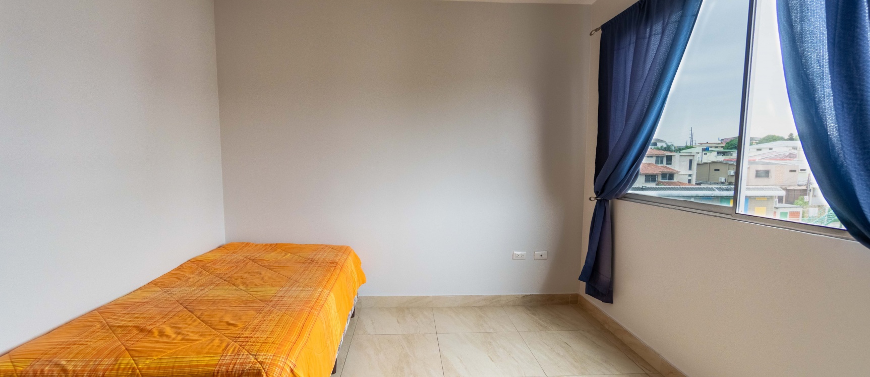 Departamento amoblado en alquiler en Condominio Victoria, Ceibos GeoBienes - Departamento amoblado en alquiler en Condominio Victoria, Ceibos - Plusvalia Guayaquil Casas de venta y alquiler Inmobiliaria Ecuador