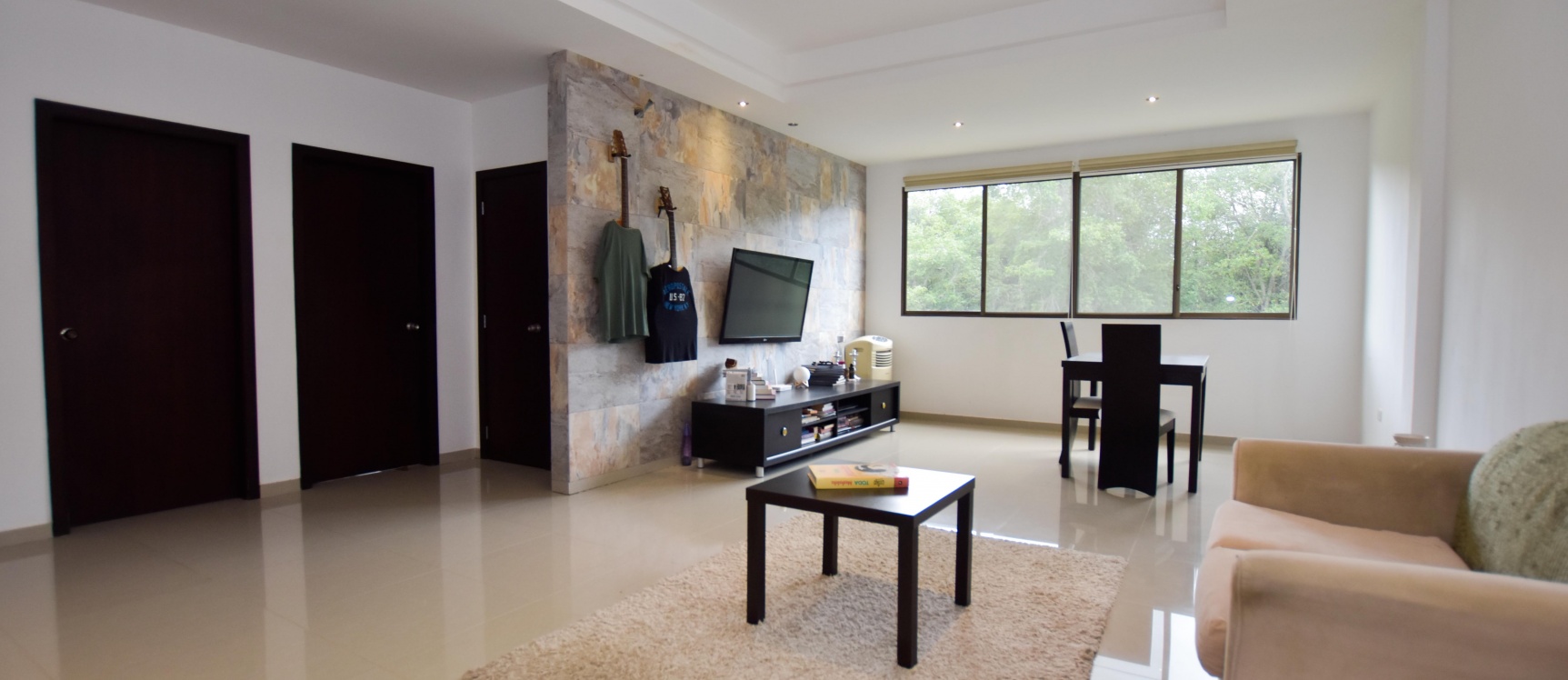 Departamento amoblado en alquiler en urbanización Puerto Azul GeoBienes - Departamento en alquiler en urbanización Puerto Azul - Plusvalia Guayaquil Casas de venta y alquiler Inmobiliaria Ecuador