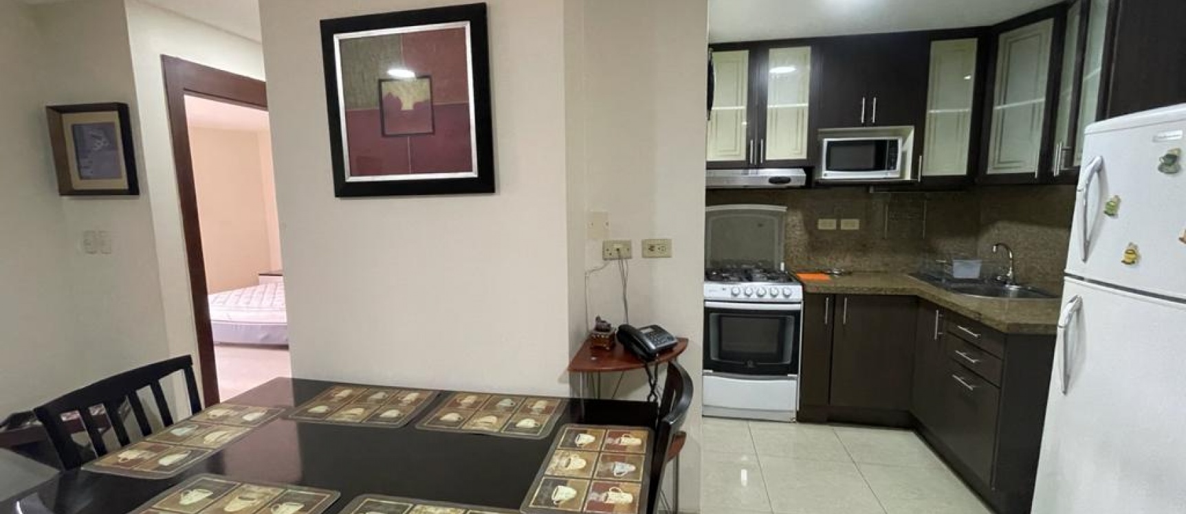 Departamento amoblado en alquiler ubicado en Ciudad Colón GeoBienes - Departamento amoblado en alquiler ubicado en Ciudad Colón - Plusvalia Guayaquil Casas de venta y alquiler Inmobiliaria Ecuador