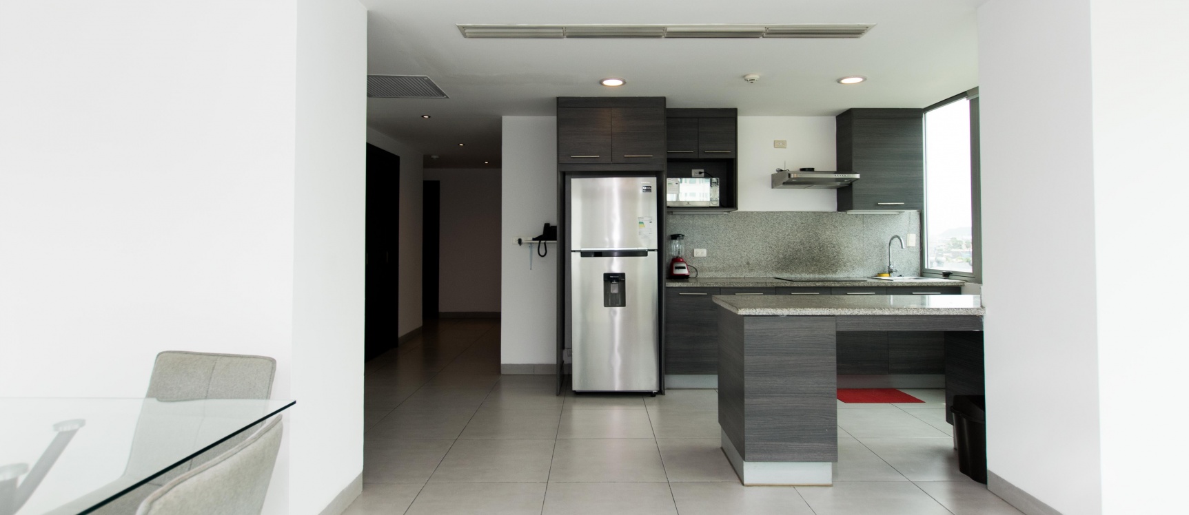 Departamento amoblado en alquiler ubicado en el Edificio Quo Luxury Apartments GeoBienes - Departamento amoblado en alquiler ubicado en el Edificio Quo Luxury Apartments - Plusvalia Guayaquil Casas de venta y alquiler Inmobiliaria Ecuador