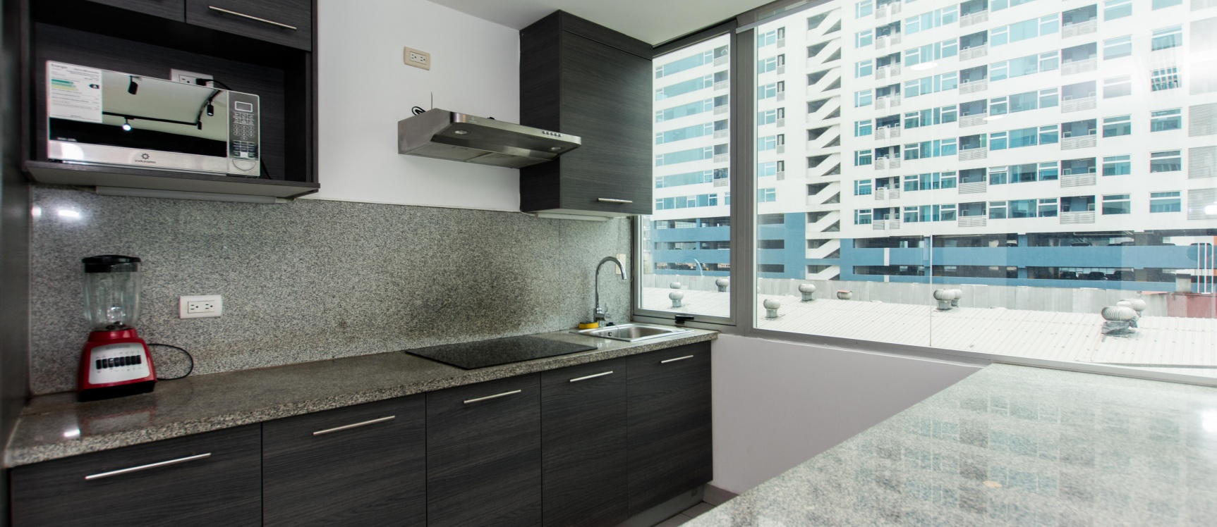 Departamento amoblado en alquiler ubicado en el Edificio Quo Luxury Apartments GeoBienes - Departamento amoblado en alquiler ubicado en el Edificio Quo Luxury Apartments - Plusvalia Guayaquil Casas de venta y alquiler Inmobiliaria Ecuador