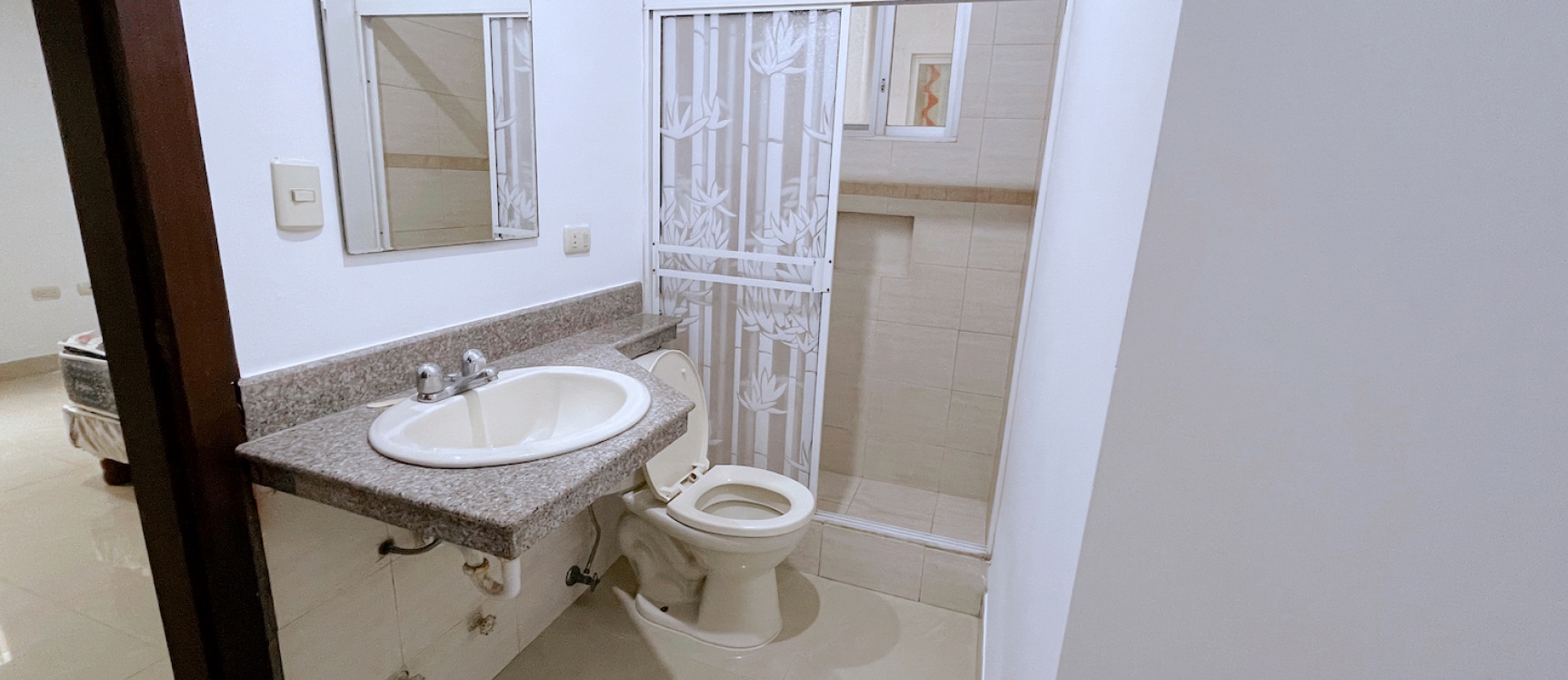 Departamento Amoblado en alquiler ubicado en Kennedy Norte GeoBienes - Departamento Amoblado en alquiler ubicado en Kennedy Norte - Plusvalia Guayaquil Casas de venta y alquiler Inmobiliaria Ecuador