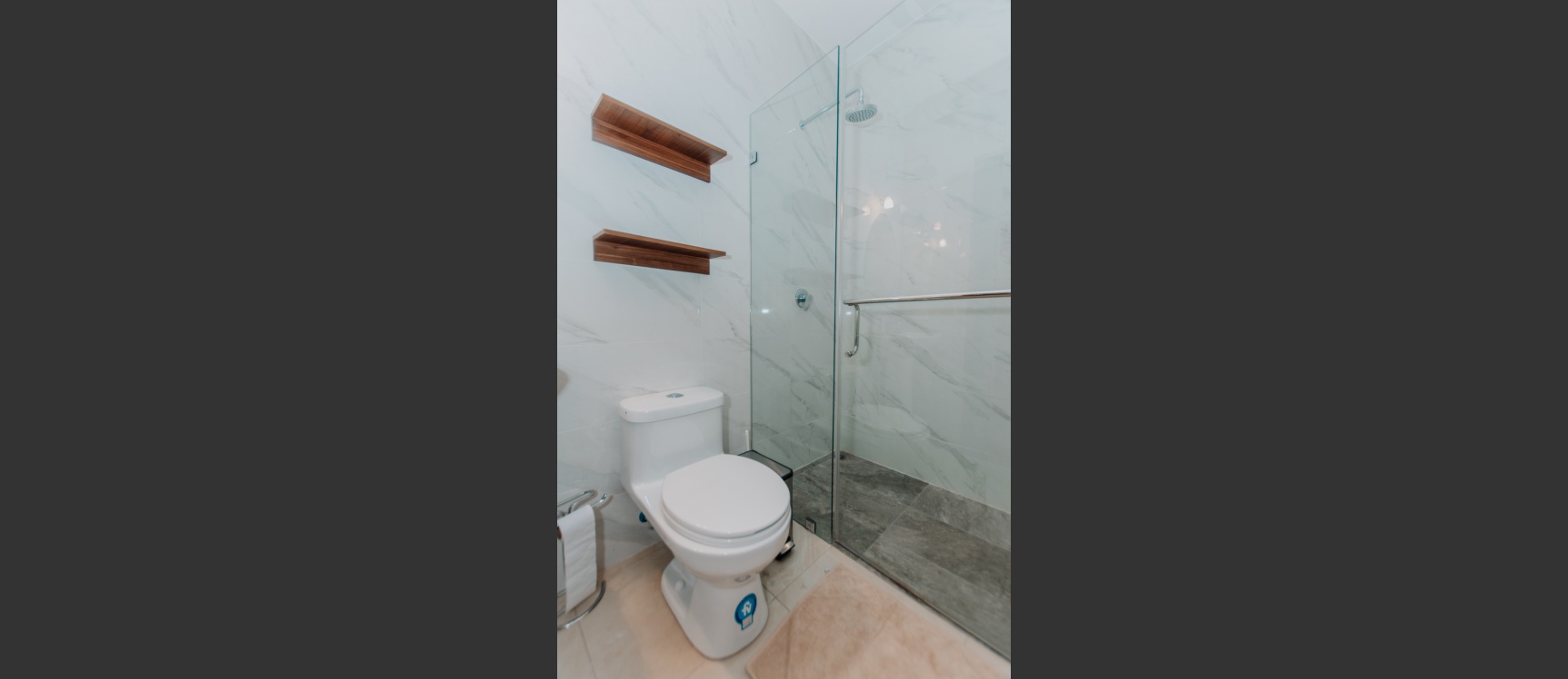 Departamento amoblado en venta Bosques de la Costa, vía a la costa, Guayaquil GeoBienes - Departamento en venta Bosques de la Costa, vía a la costa, Guayaquil - Plusvalia Guayaquil Casas de venta y alquiler Inmobiliaria Ecuador