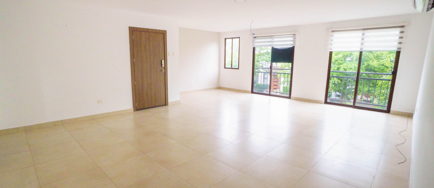 Departamento con ascensor en alquiler ubicado en Villas del Bosque, Vía a la Costa GeoBienes - Departamento con ascensor en alquiler ubicado en Villas del Bosque, Vía a la Costa - Plusvalia Guayaquil Casas de venta y alquiler Inmobiliaria Ecuador