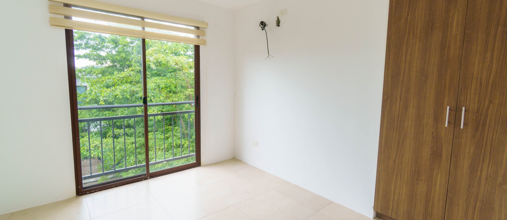 Departamento con ascensor en alquiler ubicado en Villas del Bosque, Vía a la Costa GeoBienes - Departamento con ascensor en alquiler ubicado en Villas del Bosque, Vía a la Costa - Plusvalia Guayaquil Casas de venta y alquiler Inmobiliaria Ecuador