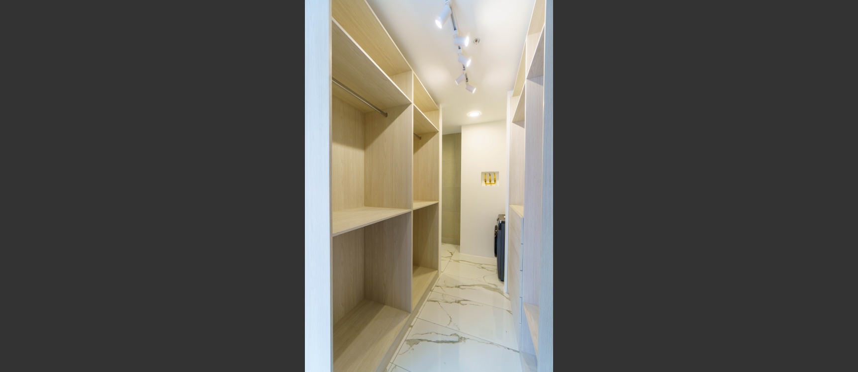 Departamento DE ESTRENO amoblado en alquiler Torres de la Costa, Vía a la Costa GeoBienes - Departamento DE ESTRENO amoblado en alquiler Torres de la Costa, Vía a la Costa - Plusvalia Guayaquil Casas de venta y alquiler Inmobiliaria Ecuador