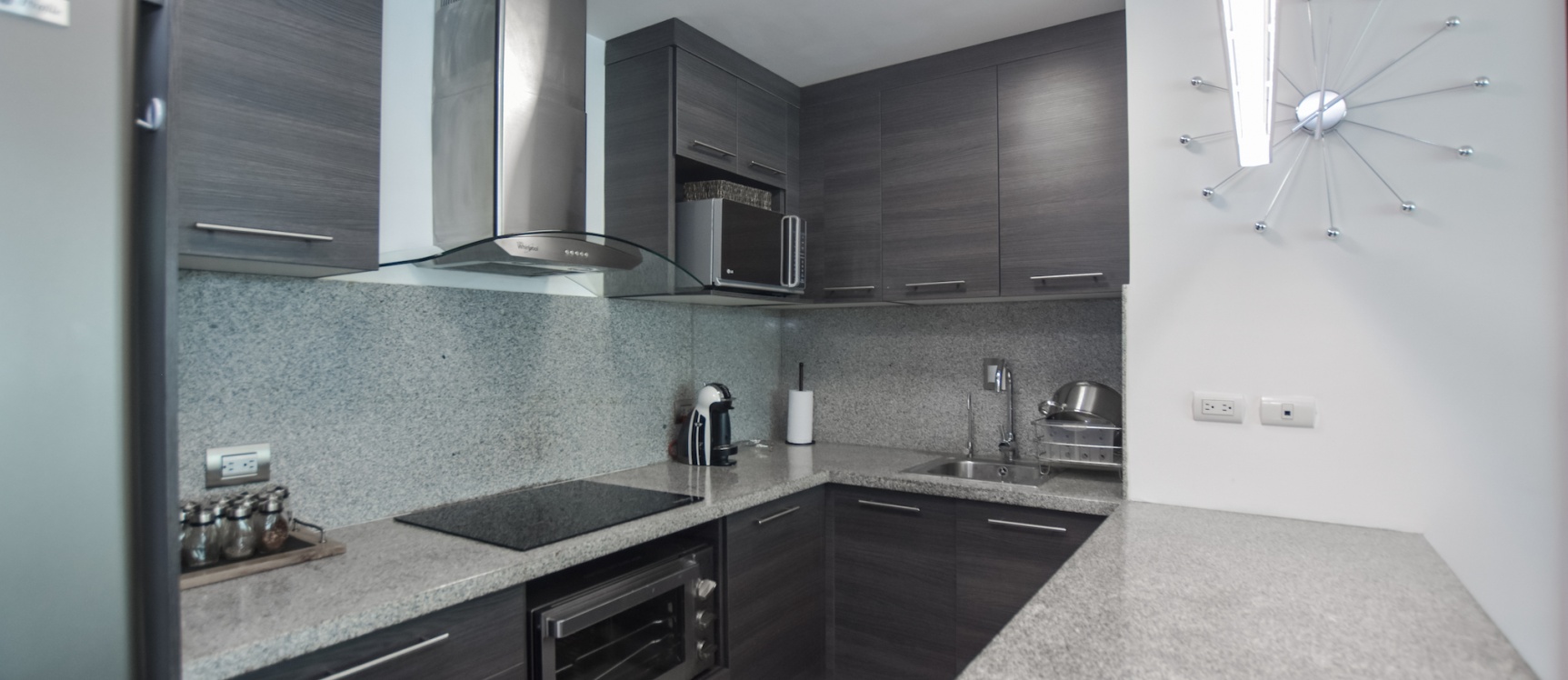 Departamento de lujo en alquiler - Edificio Quo, Guayaquil GeoBienes - Departamento de lujo en alquiler - Edificio Quo, Guayaquil - Plusvalia Guayaquil Casas de venta y alquiler Inmobiliaria Ecuador