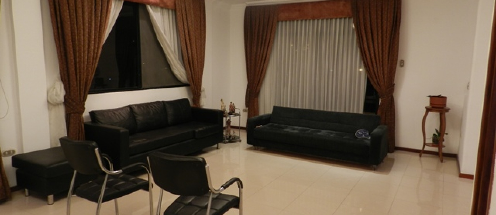 Departamento de venta en Colinas de los Ceibos GeoBienes - Departamento de venta en Colinas de los Ceibos Guayaquil - Plusvalia Guayaquil Casas de venta y alquiler Inmobiliaria Ecuador