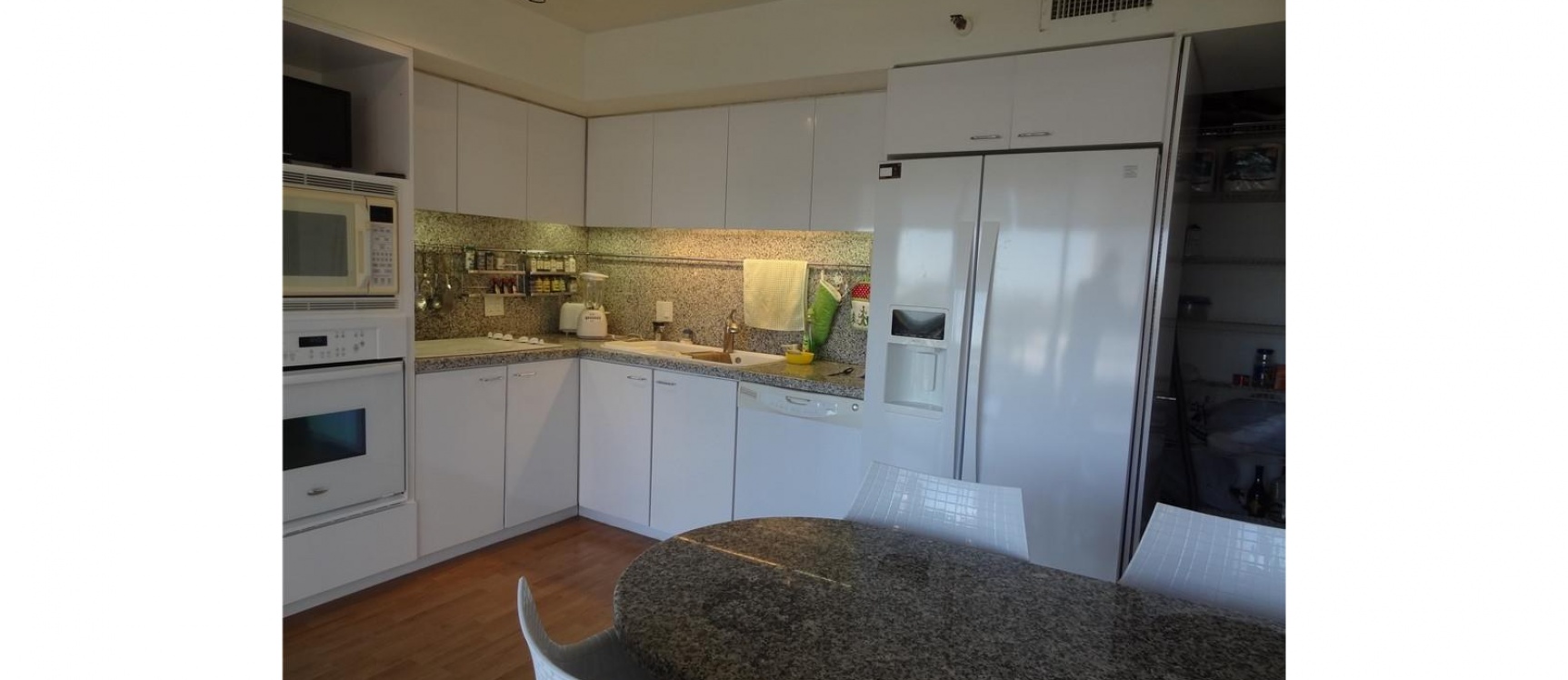 Departamento de venta en Miami, Coconut Grove GeoBienes - Departamento de venta en Miami, Coconut Grove - Plusvalia Guayaquil Casas de venta y alquiler Inmobiliaria Ecuador
