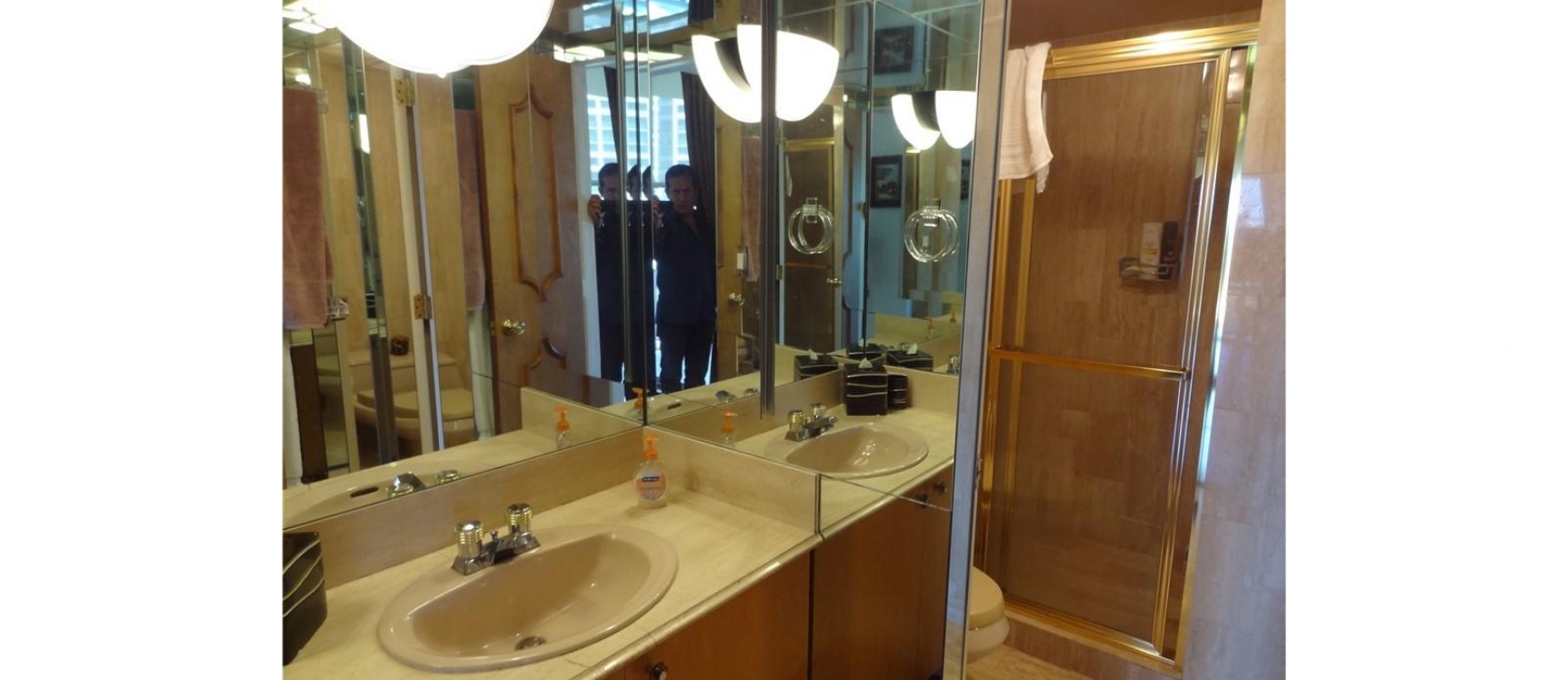 Departamento de venta en Miami, Coconut Grove GeoBienes - Departamento de venta en Miami, Coconut Grove - Plusvalia Guayaquil Casas de venta y alquiler Inmobiliaria Ecuador