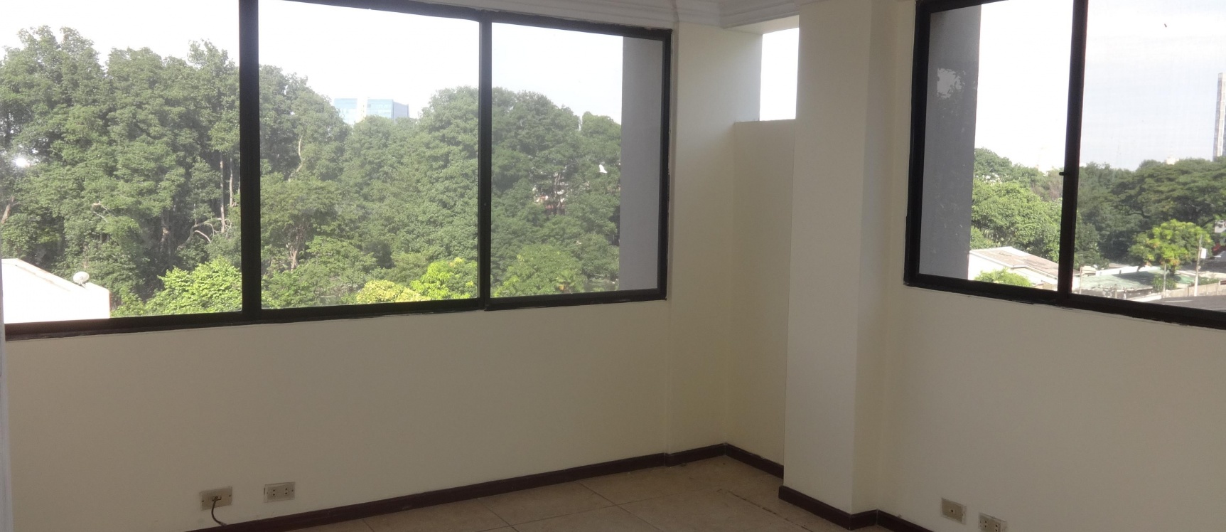 Departamento de venta en Urdesa Norte, Guayaquil GeoBienes - Departamento de venta en Urdesa Norte, Guayaquil - Plusvalia Guayaquil Casas de venta y alquiler Inmobiliaria Ecuador