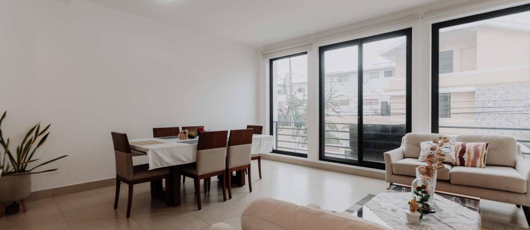 Departamento en alquiler amoblado en Kennedy, norte de Guayaquil GeoBienes - Departamento en alquiler amoblado en Kennedy, norte de Guayaquil - Plusvalia Guayaquil Casas de venta y alquiler Inmobiliaria Ecuador