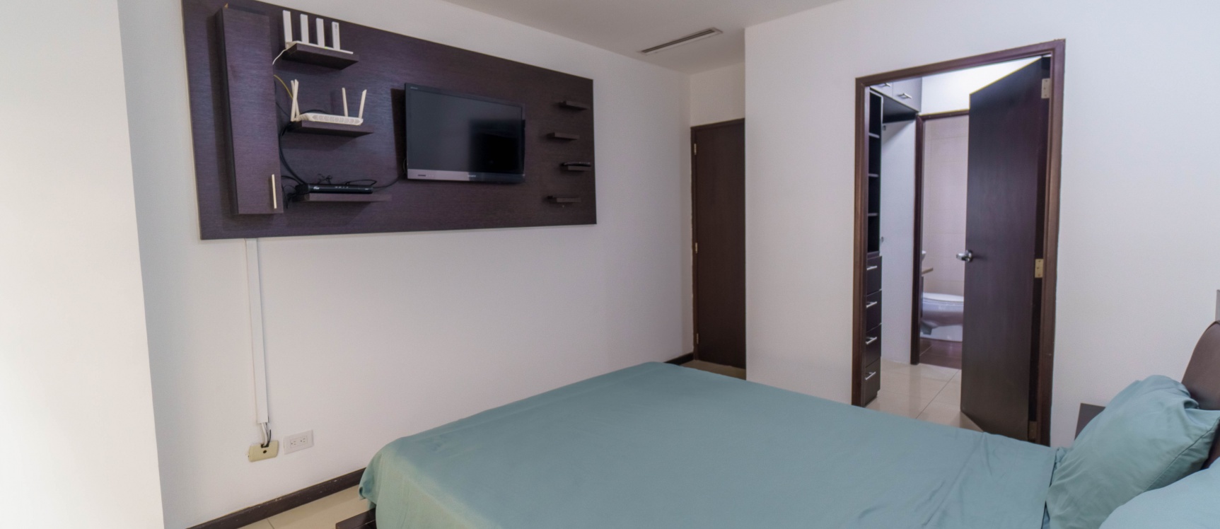 Departamento en alquiler amoblado ubicado en Torre del Sol II, Norte de Guayaquil GeoBienes - Departamento en alquiler amoblado ubicado en Torre del Sol II, Norte de Guayaquil - Plusvalia Guayaquil Casas de venta y alquiler Inmobiliaria Ecuador