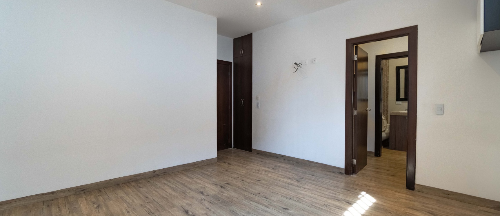 GeoBienes - Departamento en alquiler de 2 habitaciones en Lomas de Urdesa, Guayaquil - Plusvalia Guayaquil Casas de venta y alquiler Inmobiliaria Ecuador