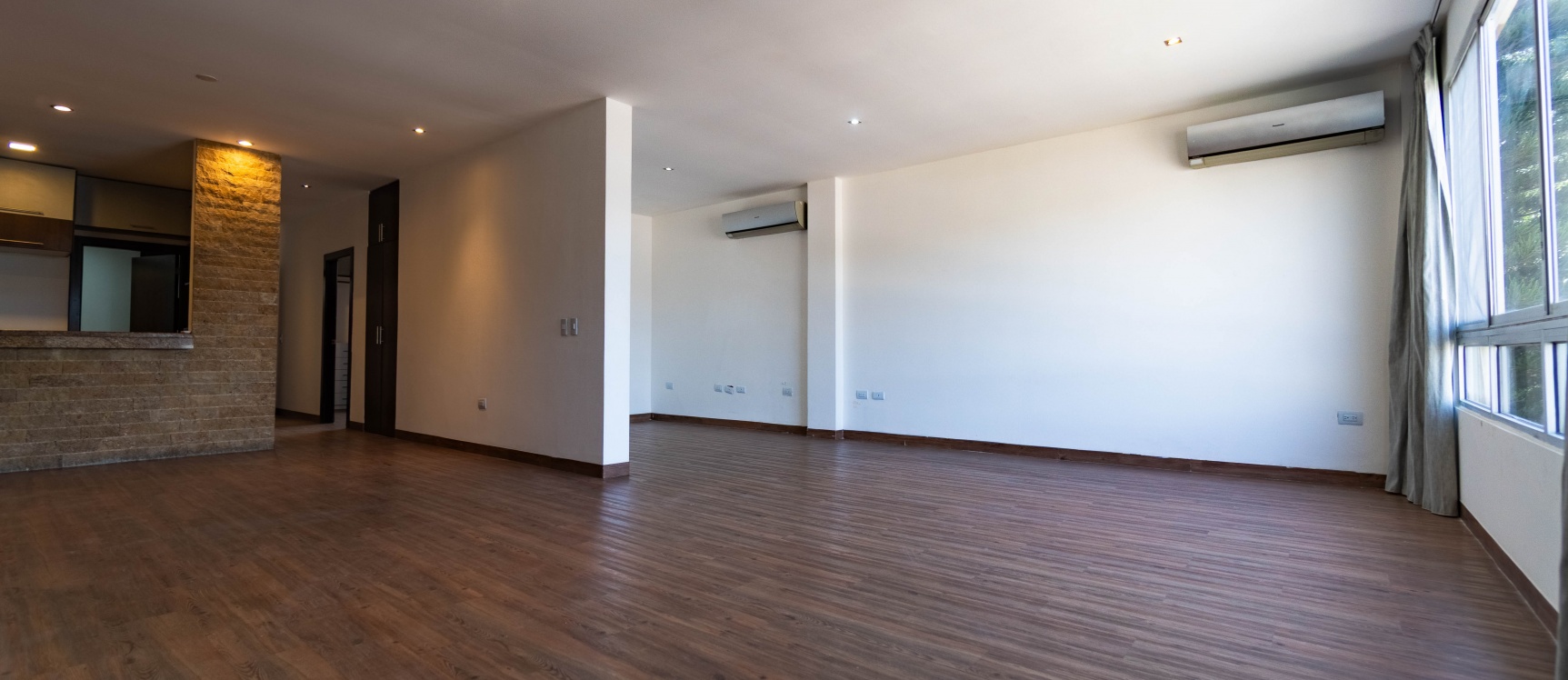 GeoBienes - Departamento en alquiler de 2 habitaciones en Lomas de Urdesa, Guayaquil - Plusvalia Guayaquil Casas de venta y alquiler Inmobiliaria Ecuador