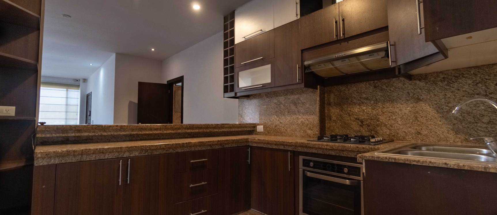 GeoBienes - Departamento en alquiler de 2 habitaciones en Lomas de Urdesa, Guayaquil - Plusvalia Guayaquil Casas de venta y alquiler Inmobiliaria Ecuador