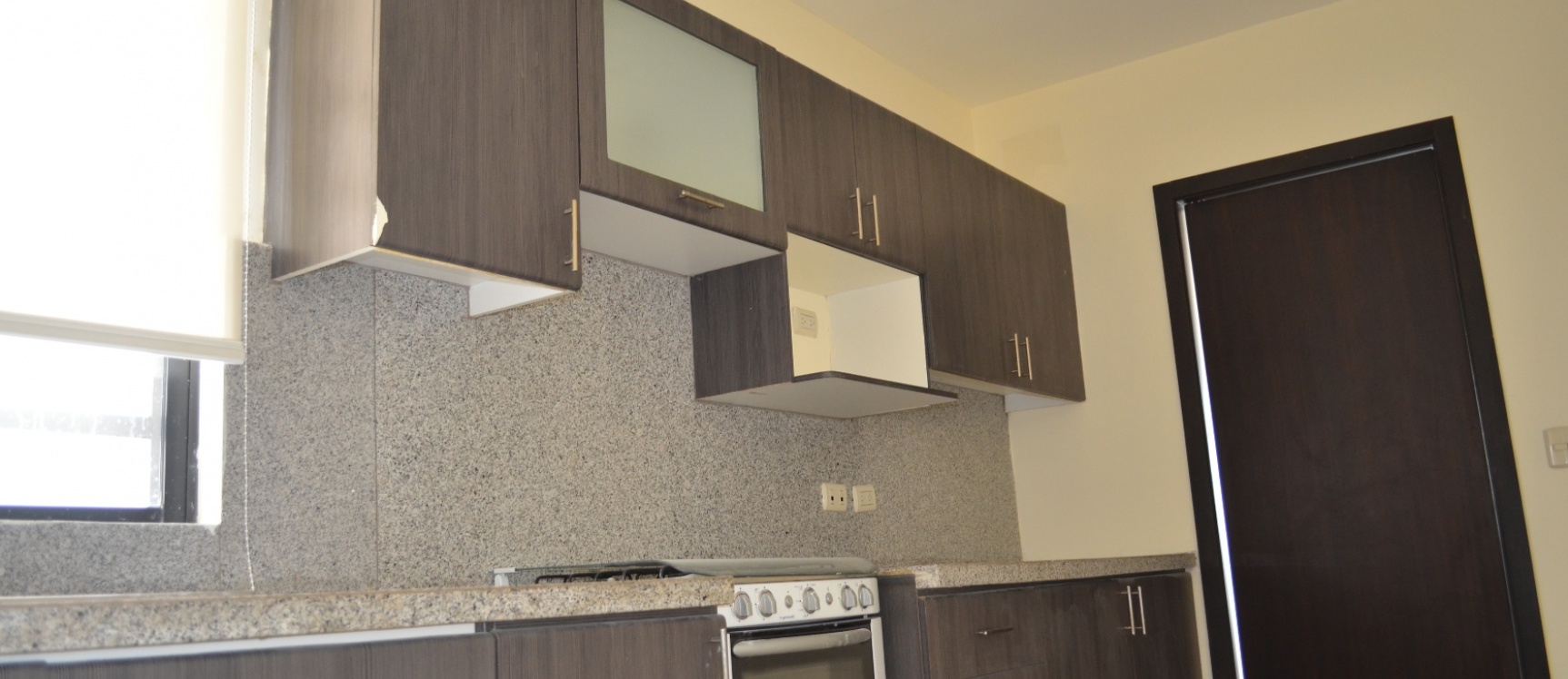 Departamento en alquiler Edificio Alto Mirador Urdesa GeoBienes - Departamento en alquiler Edificio Alto Mirador Urdesa - Plusvalia Guayaquil Casas de venta y alquiler Inmobiliaria Ecuador