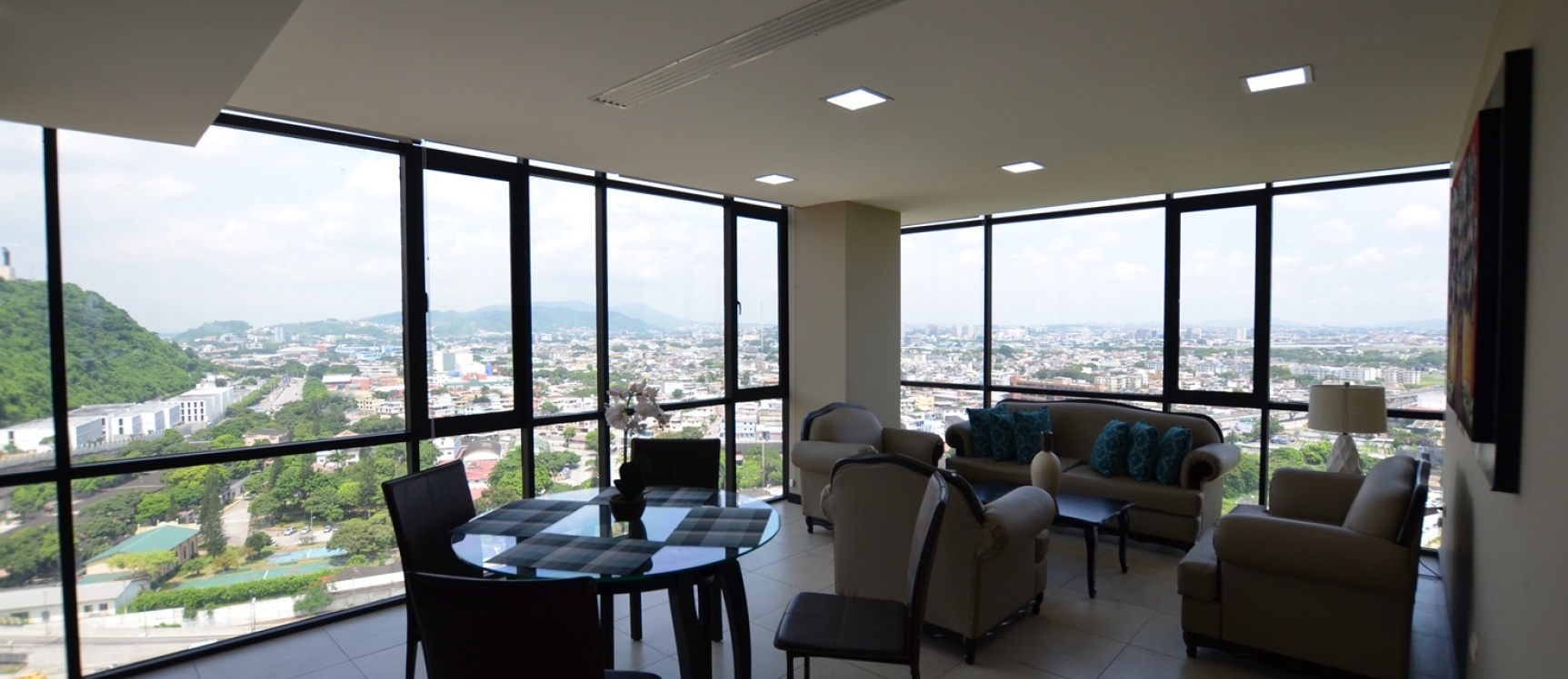 GeoBienes - Departamento en Venta Edificio Bellini IV centro de Guayaquil - Plusvalia Guayaquil Casas de venta y alquiler Inmobiliaria Ecuador