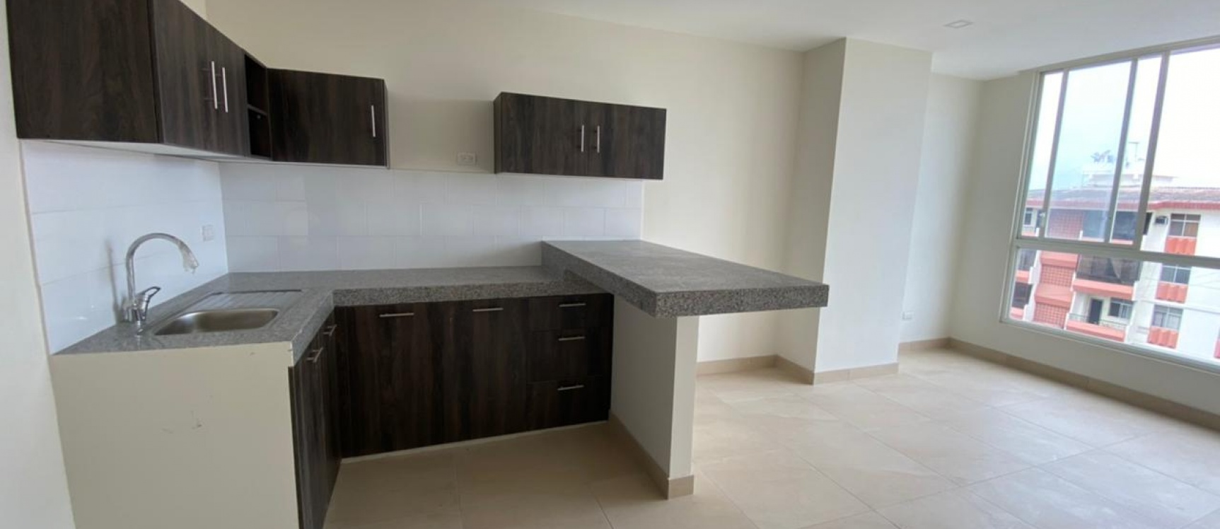 GeoBienes - Departamento en alquiler en Camboriú Suites, Salinas - Plusvalia Guayaquil Casas de venta y alquiler Inmobiliaria Ecuador