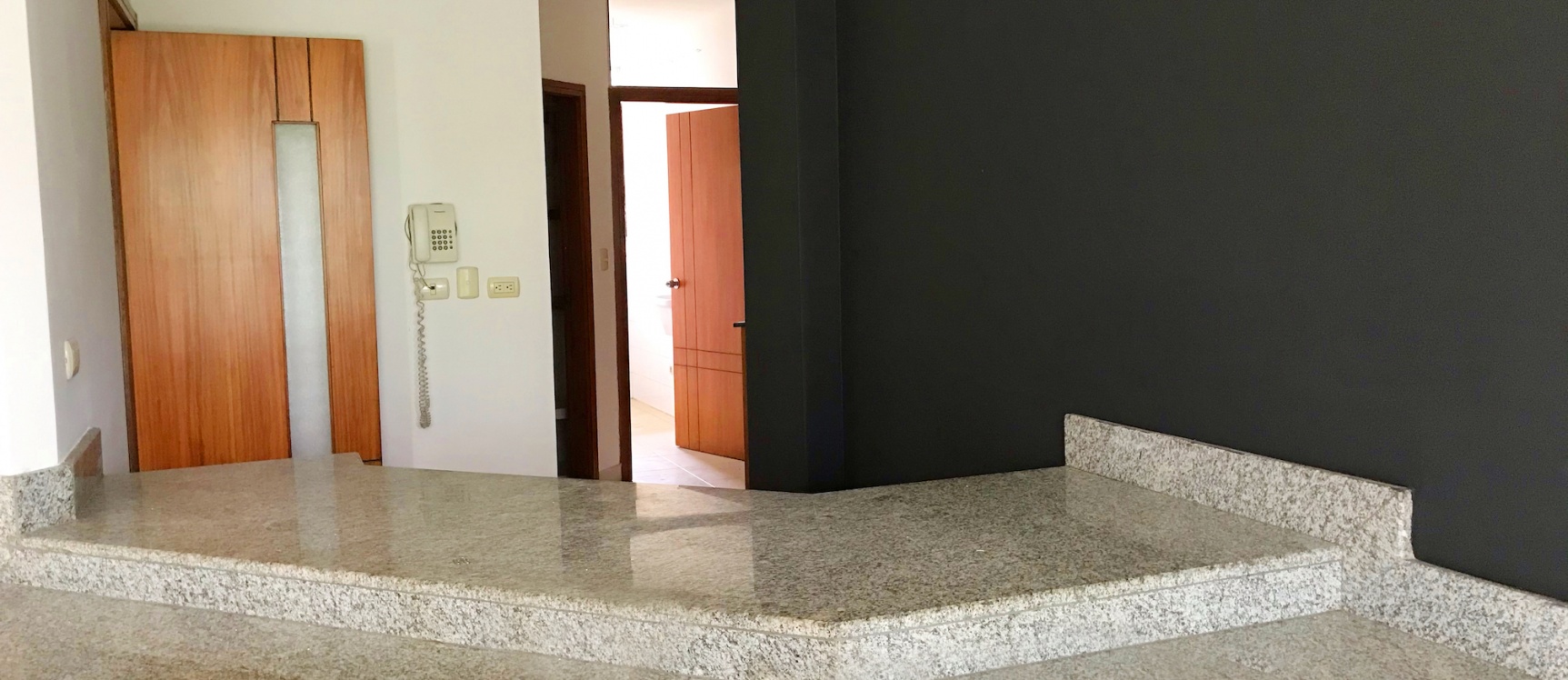 Departamento en alquiler en la Urbanización San Andrés, Vía Samborondón GeoBienes - Departamento en alquiler en la Urbanización San Andrés, Vía Samborondón - Plusvalia Guayaquil Casas de venta y alquiler Inmobiliaria Ecuador