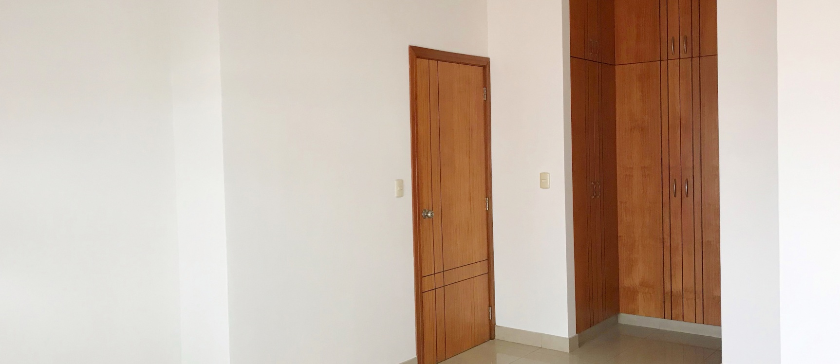 Departamento en alquiler en la Urbanización San Andrés, Vía Samborondón GeoBienes - Departamento en alquiler en la Urbanización San Andrés, Vía Samborondón - Plusvalia Guayaquil Casas de venta y alquiler Inmobiliaria Ecuador