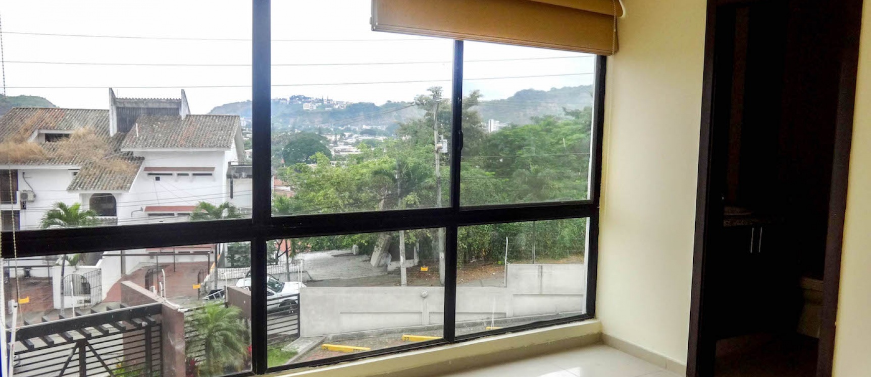 Departamento en alquiler en Lomas de Urdesa Guayaquil GeoBienes - Departamento en alquiler en Lomas de Urdesa Guayaquil - Plusvalia Guayaquil Casas de venta y alquiler Inmobiliaria Ecuador