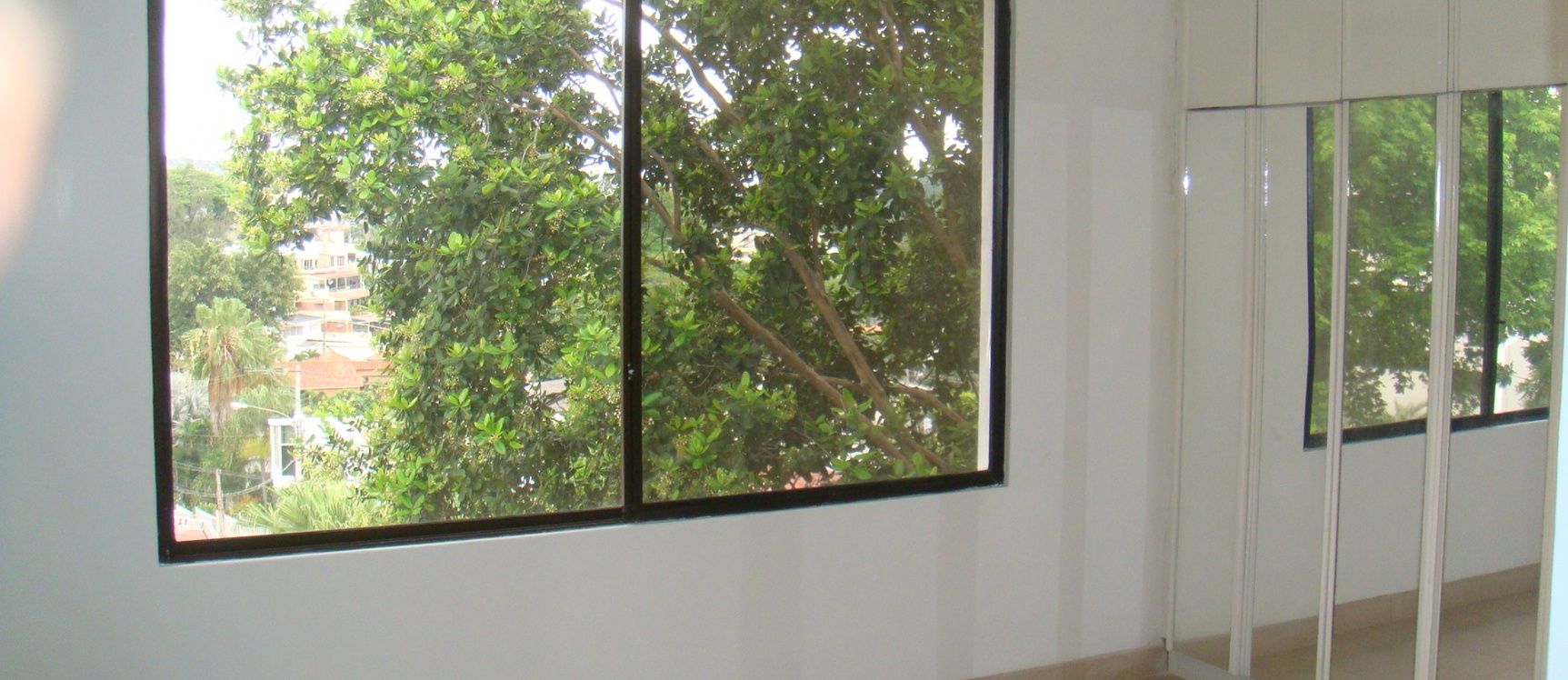 Departamento en Alquiler en los Ceibos - de Oportunidad** GeoBienes - Departamento en Alquiler en los Ceibos - de Oportunidad - Plusvalia Guayaquil Casas de venta y alquiler Inmobiliaria Ecuador