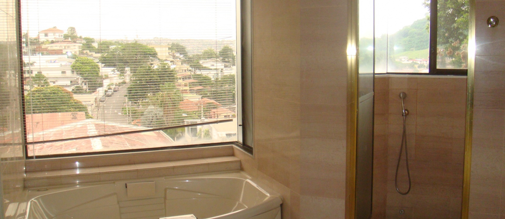 Departamento en Alquiler en los Ceibos - de Oportunidad** GeoBienes - Departamento en Alquiler en los Ceibos - de Oportunidad - Plusvalia Guayaquil Casas de venta y alquiler Inmobiliaria Ecuador