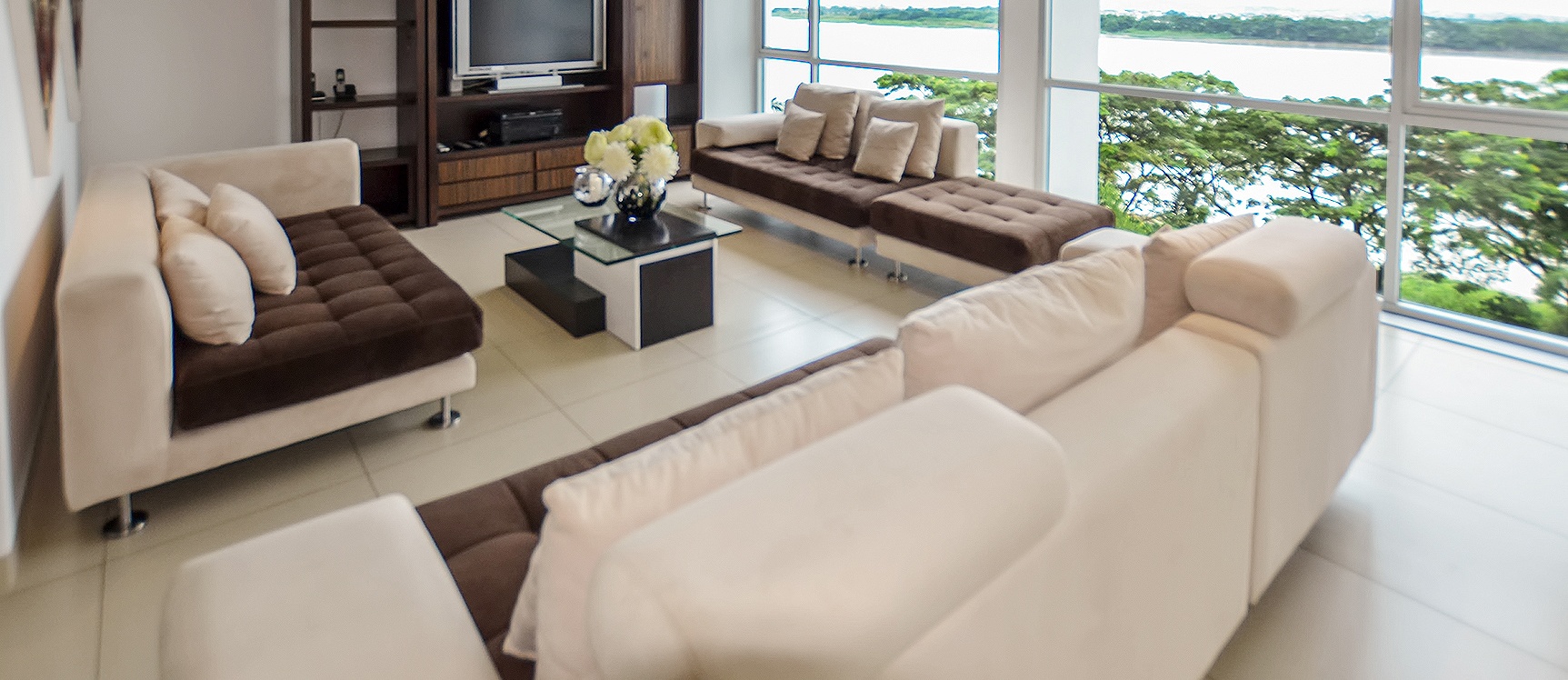 Departamento en alquiler en River Towers sector Vía a Samborondón GeoBienes - Departamento en alquiler en River Towers sector Vía a Samborondón - Plusvalia Guayaquil Casas de venta y alquiler Inmobiliaria Ecuador