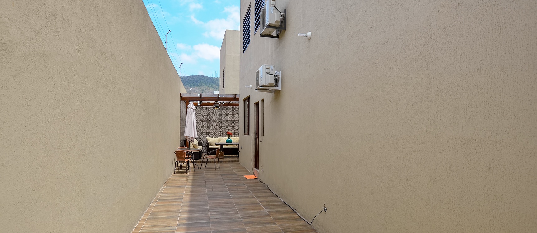 Departamento en alquiler en Santa Cecilia sector Vía a la Costa GeoBienes - Departamento en alquiler en Santa Cecilia sector Vía a la Costa - Plusvalia Guayaquil Casas de venta y alquiler Inmobiliaria Ecuador