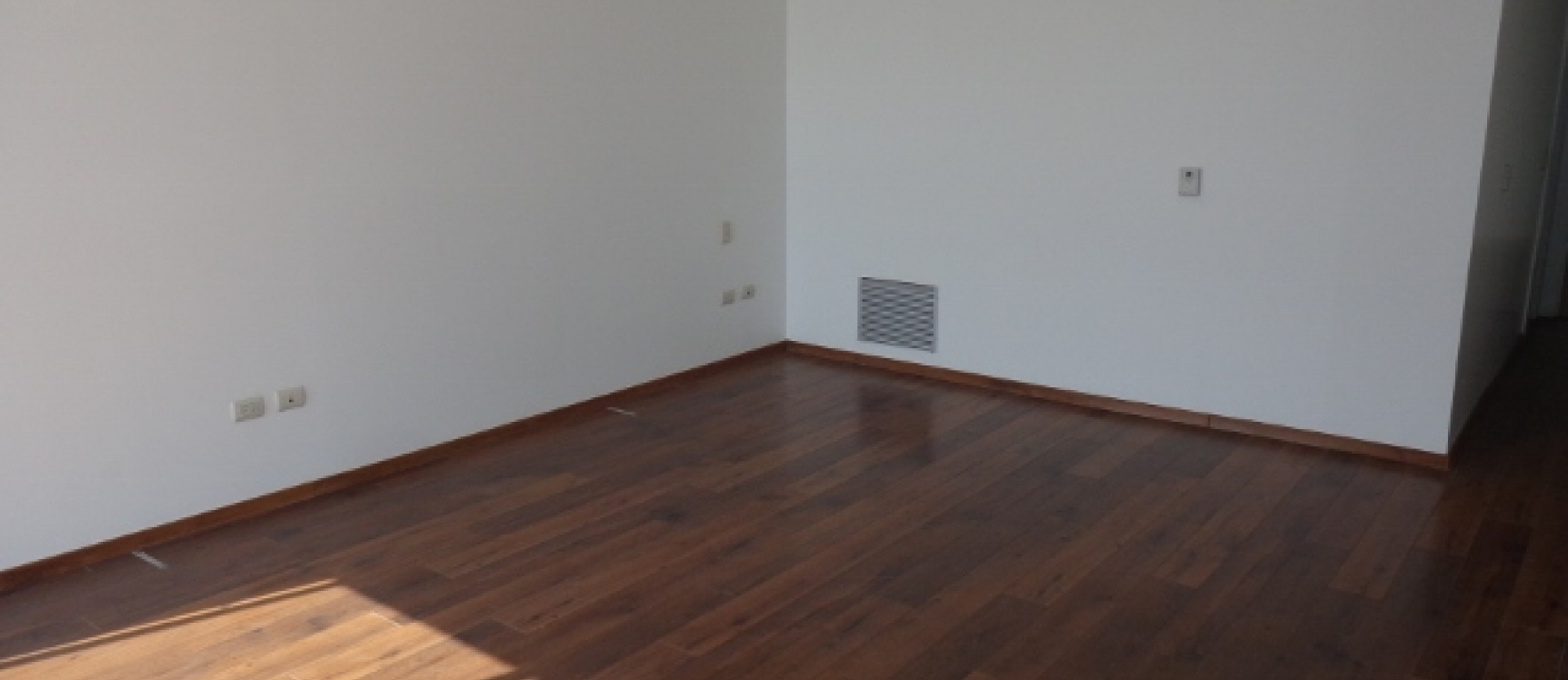 Departamento en Alquiler en Tennis Club Samborondon GeoBienes - Departamento en Alquiler en Tennis Club Samborondon, Edificio RIOPORTO - Plusvalia Guayaquil Casas de venta y alquiler Inmobiliaria Ecuador