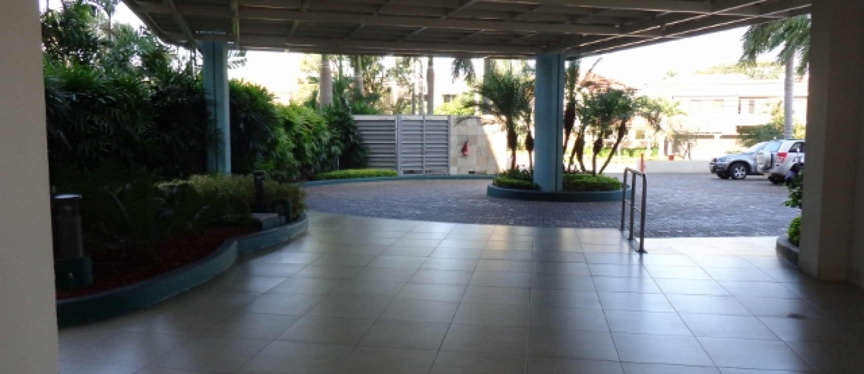 Departamento en Alquiler en Tennis Club Samborondon GeoBienes - Departamento en Alquiler en Tennis Club Samborondon, Edificio RIOPORTO - Plusvalia Guayaquil Casas de venta y alquiler Inmobiliaria Ecuador