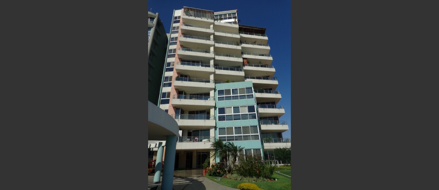 GeoBienes - Departamento en Alquiler en Tennis Club Samborondon, Edificio RIOPORTO - Plusvalia Guayaquil Casas de venta y alquiler Inmobiliaria Ecuador