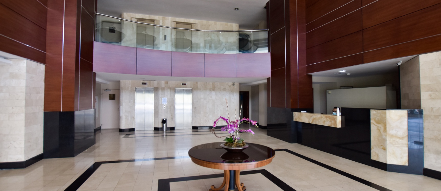 Departamento en alquiler en Torre Colon 2 Guayaquil Ecuador GeoBienes - Departamento en alquiler en Torre Colon 2 Guayaquil Ecuador - Plusvalia Guayaquil Casas de venta y alquiler Inmobiliaria Ecuador