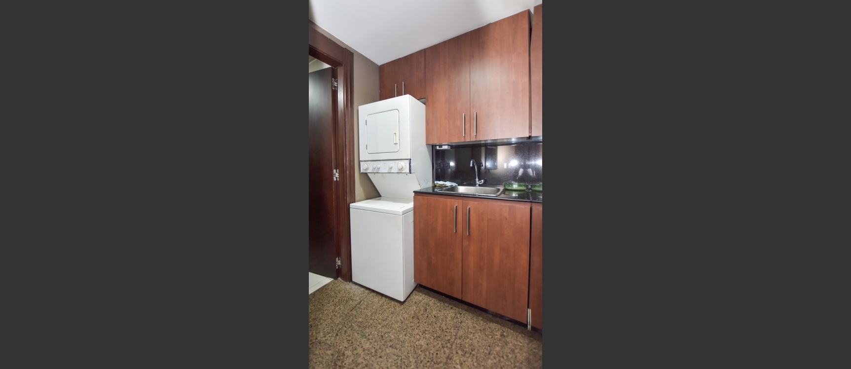 Departamento en alquiler en Torre Colon 2 Guayaquil Ecuador GeoBienes - Departamento en alquiler en Torre Colon 2 Guayaquil Ecuador - Plusvalia Guayaquil Casas de venta y alquiler Inmobiliaria Ecuador