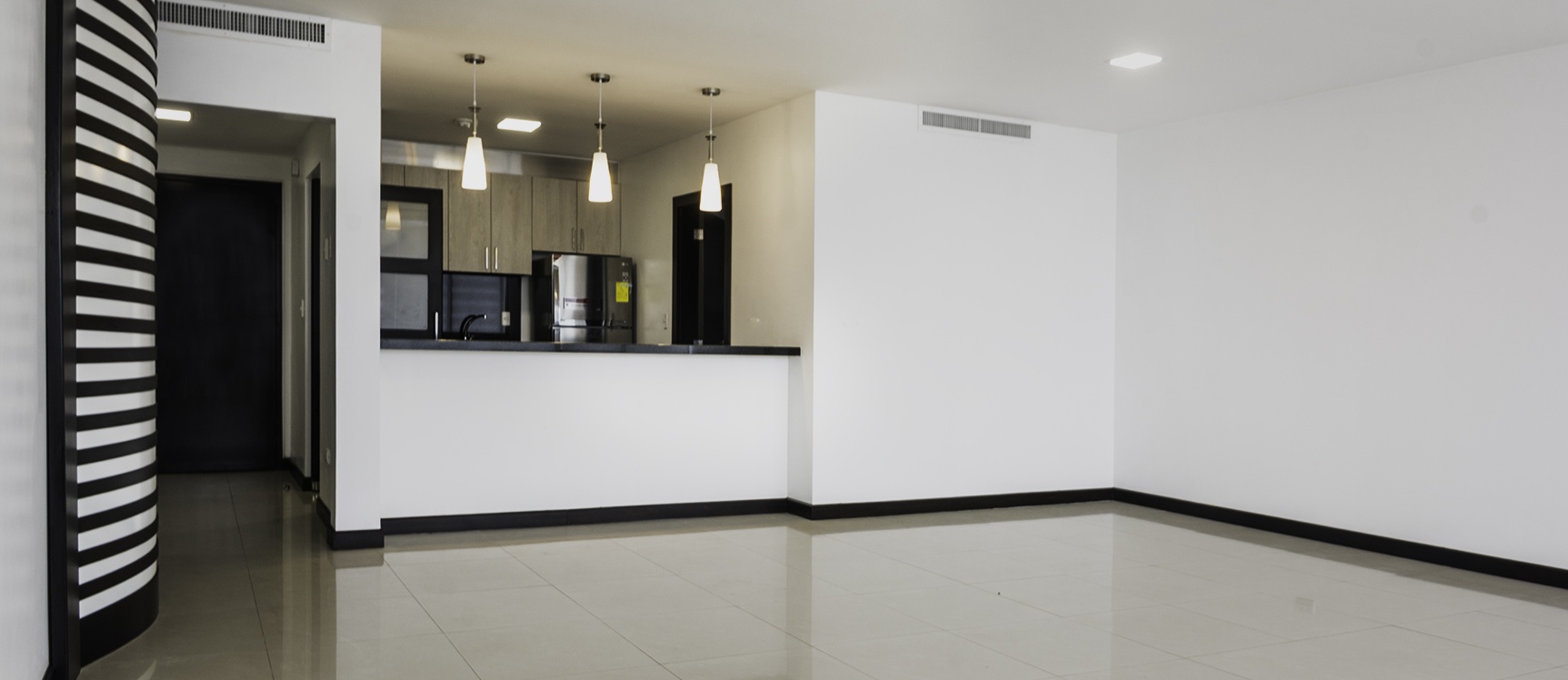 Departamento en alquiler en Torre Colón I norte de Guayaquil GeoBienes - Departamento en alquiler en Torre Colón I norte de Guayaquil - Plusvalia Guayaquil Casas de venta y alquiler Inmobiliaria Ecuador