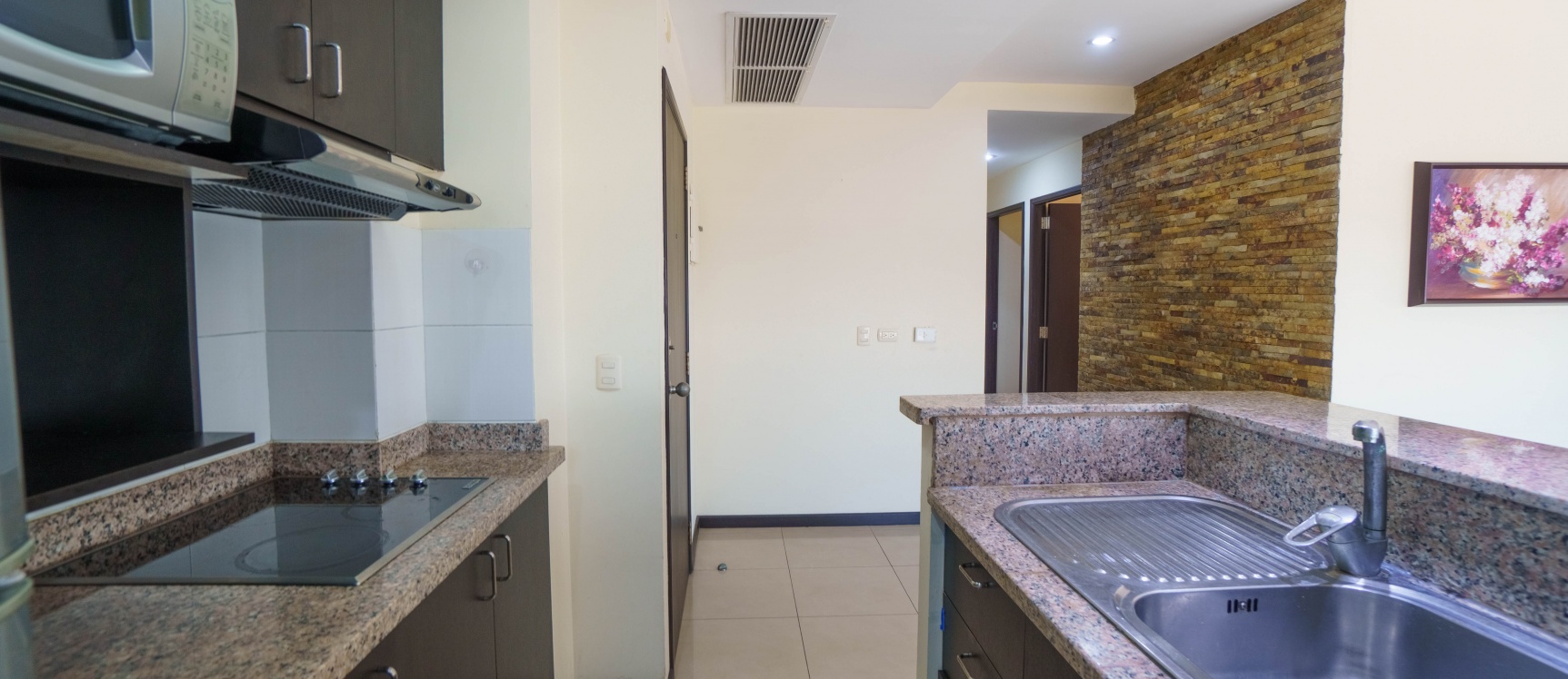 Departamento en alquiler en Torres del Sol II, Norte de Guayaquil GeoBienes - Departamento en alquiler en Torres del Sol II, Norte de Guayaquil - Plusvalia Guayaquil Casas de venta y alquiler Inmobiliaria Ecuador