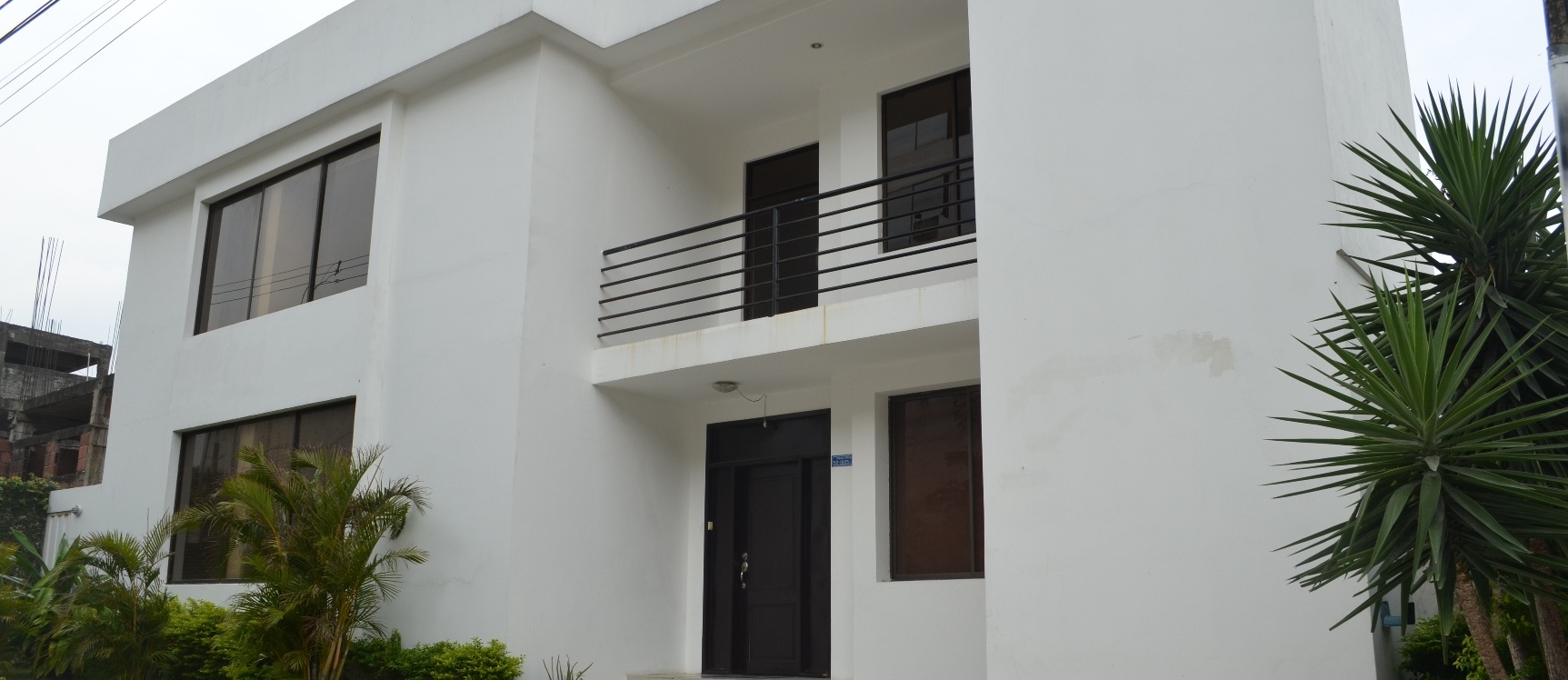 Departamento en alquiler en Urbanización parque de los Ceibos sector Colinas de los Ceibos GeoBienes - Departamento en alquiler en Urbanización Parque de los Ceibos sector Ceibos - Plusvalia Guayaquil Casas de venta y alquiler Inmobiliaria Ecuador