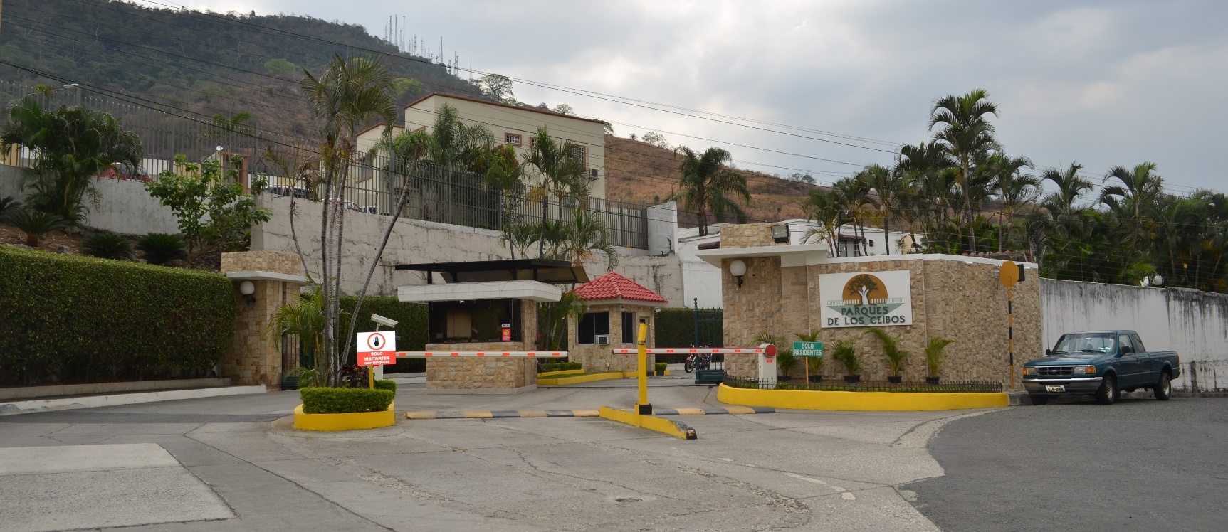 GeoBienes - Departamento en alquiler en Urbanización Parque de los Ceibos sector Ceibos - Plusvalia Guayaquil Casas de venta y alquiler Inmobiliaria Ecuador