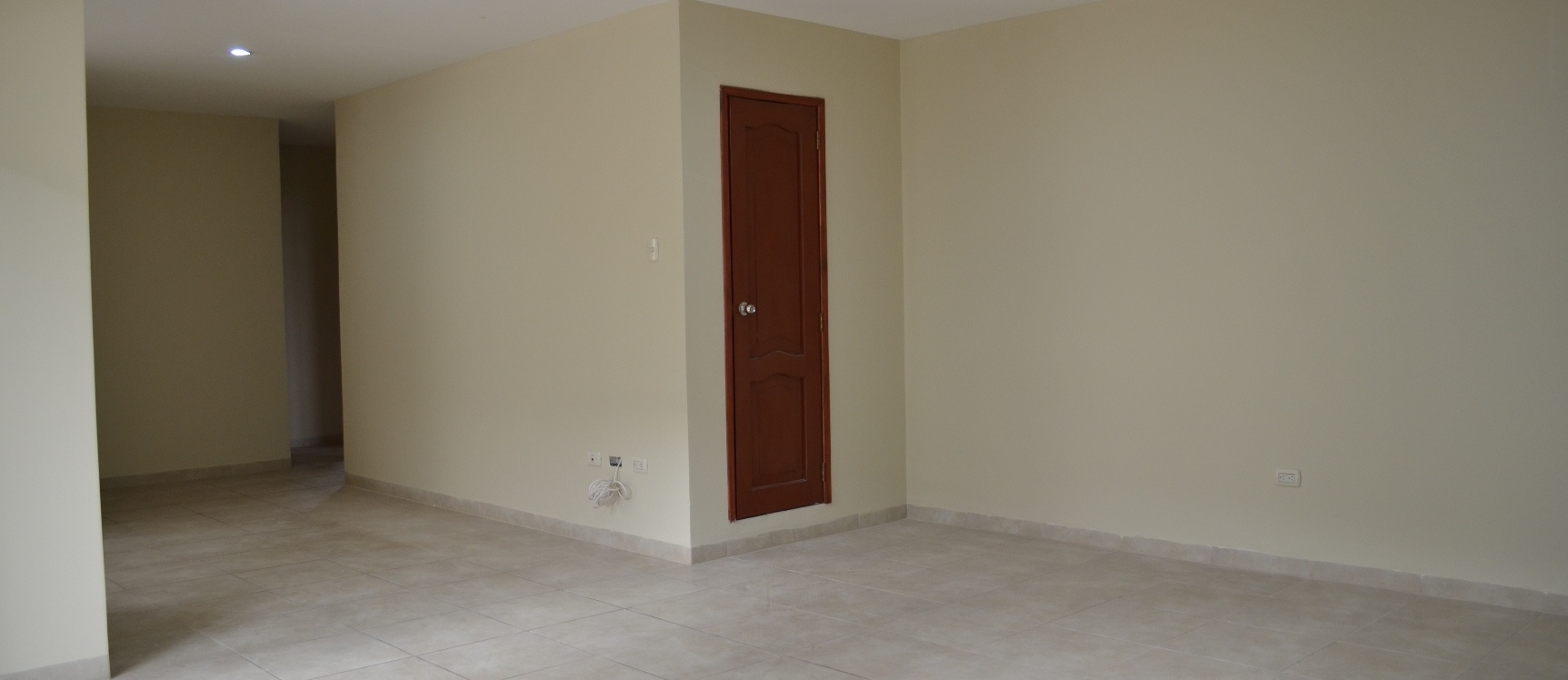 Departamento en alquiler en Urbanización parque de los Ceibos sector Colinas de los Ceibos GeoBienes - Departamento en alquiler en Urbanización Parque de los Ceibos sector Ceibos - Plusvalia Guayaquil Casas de venta y alquiler Inmobiliaria Ecuador