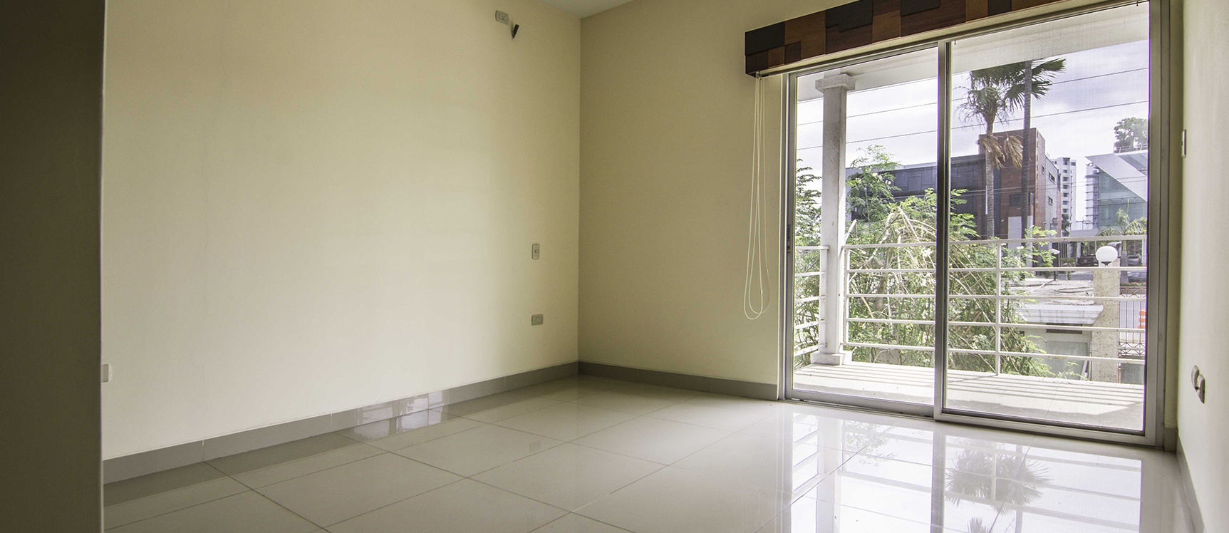 Departamento en alquiler en Urbanización Singapur vía a Samborondón GeoBienes - Departamento en alquiler en Urbanización Singapur vía a Samborondón - Plusvalia Guayaquil Casas de venta y alquiler Inmobiliaria Ecuador