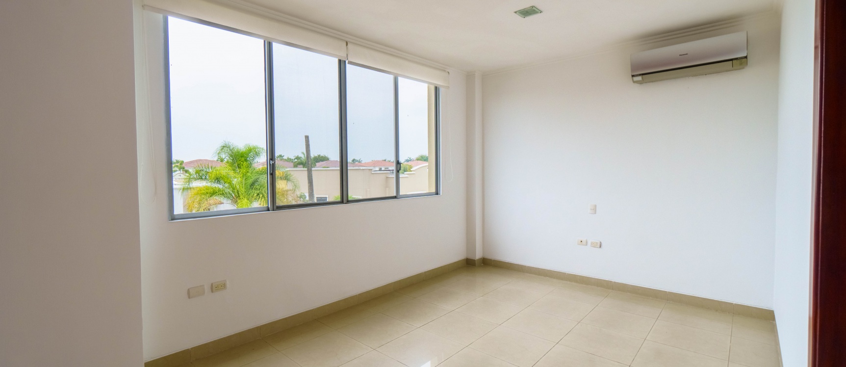 Departamento en alquiler sector UEES, Aranda del Río, Samborondón GeoBienes - Departamento en alquiler sector UEES, Aranda del Río, Samborondón - Plusvalia Guayaquil Casas de venta y alquiler Inmobiliaria Ecuador