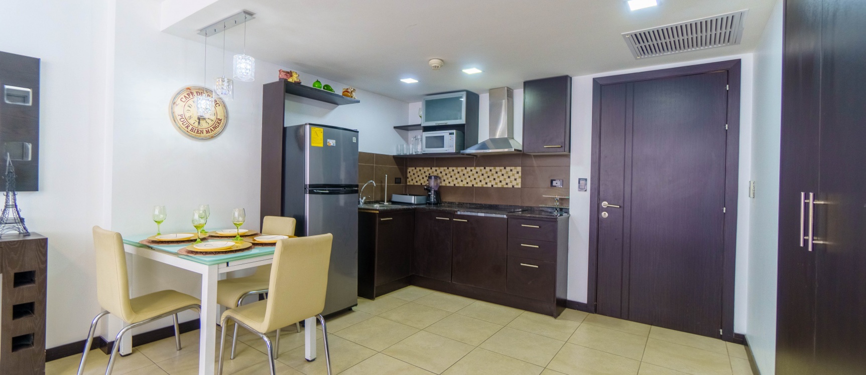 GeoBienes - Departamento en alquiler ubicado en Bellini, Puerto Santa Ana. - Plusvalia Guayaquil Casas de venta y alquiler Inmobiliaria Ecuador