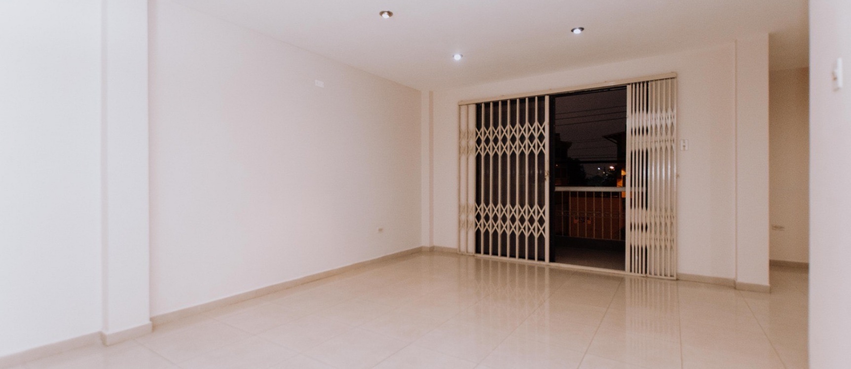GeoBienes - Departamento en alquiler ubicado en La Cumbre, Ceibos - Plusvalia Guayaquil Casas de venta y alquiler Inmobiliaria Ecuador