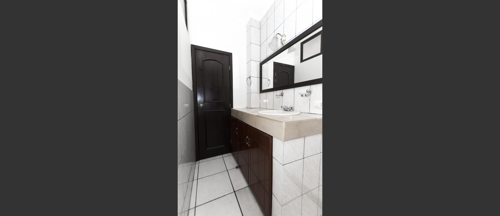 Departamento en alquiler ubicado en la Urbanización Los Parques, Ceibos GeoBienes - Departamento en alquiler ubicado en la Urbanización Los Parques, Ceibos - Plusvalia Guayaquil Casas de venta y alquiler Inmobiliaria Ecuador