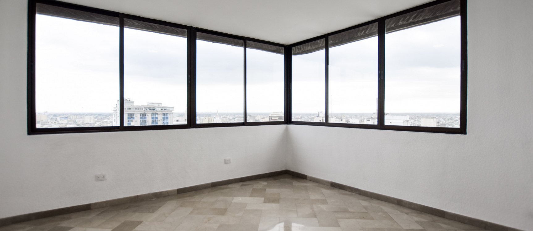 GeoBienes - Departamento en alquiler ubicado en San Francisco 300, Centro de Guayaquil - Plusvalia Guayaquil Casas de venta y alquiler Inmobiliaria Ecuador