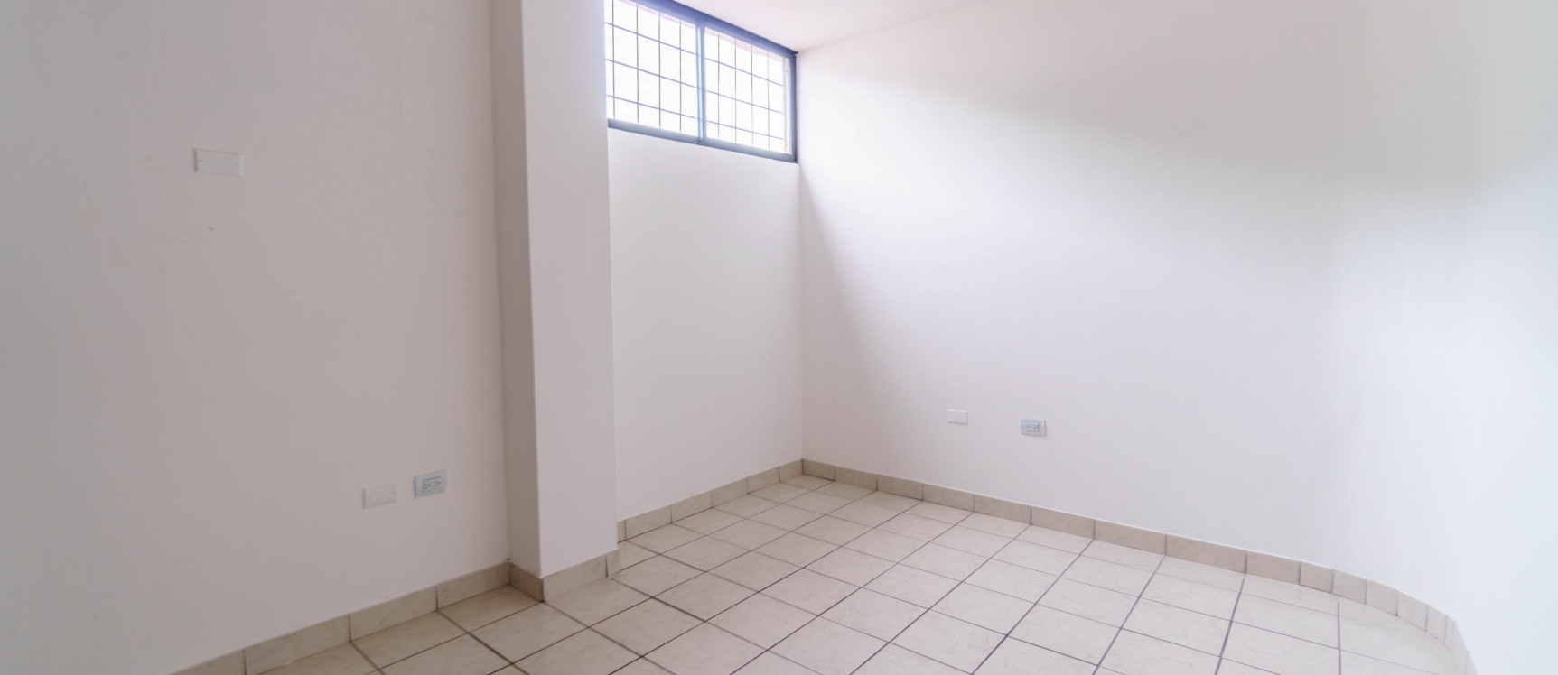 Departamento en alquiler ubicado en Santa Cecilia, Los Ceibos GeoBienes - Departamento en alquiler ubicado en Santa Cecilia, Los Ceibos - Plusvalia Guayaquil Casas de venta y alquiler Inmobiliaria Ecuador