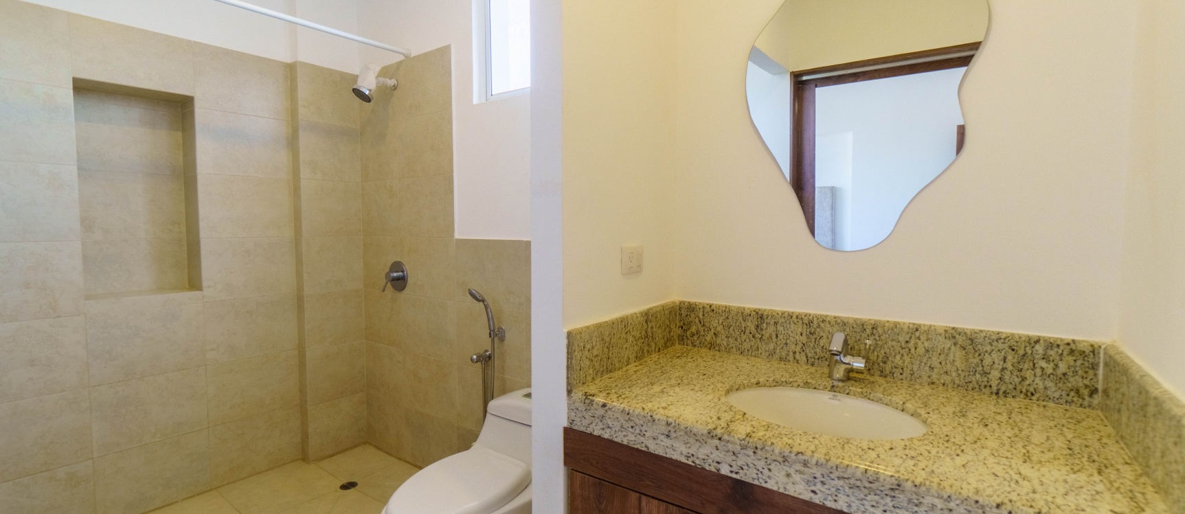 Departamento en alquiler ubicado en Urb. Terranostra, vía a la Costa GeoBienes - Departamento en alquiler ubicado en Urb. Terranostra, vía a la Costa - Plusvalia Guayaquil Casas de venta y alquiler Inmobiliaria Ecuador