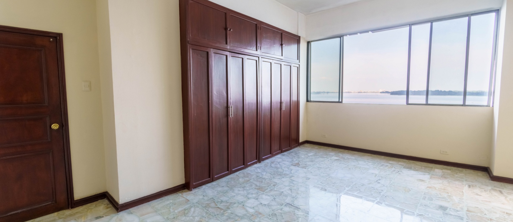 GeoBienes - Departamento en alquiler ubicado frente al Malecón 2000, Centro de Guayaquil - Plusvalia Guayaquil Casas de venta y alquiler Inmobiliaria Ecuador